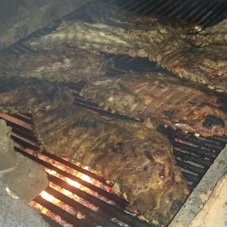 La Famosa Costillas A La Lena Jarabacoa Kültér fotó