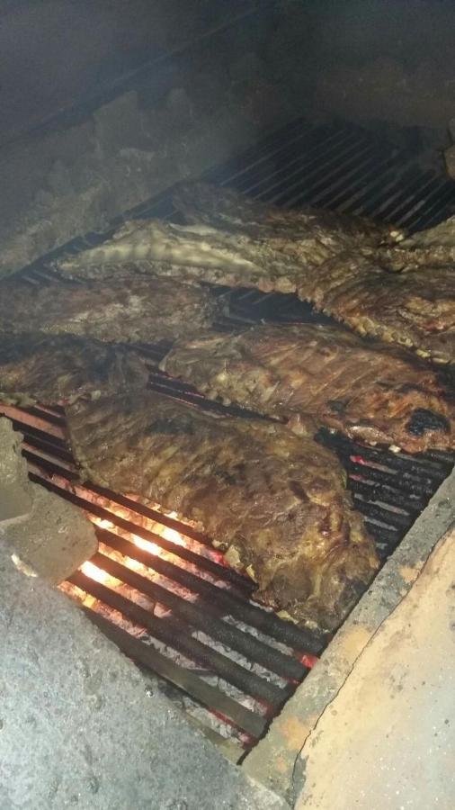 La Famosa Costillas A La Lena Jarabacoa Kültér fotó